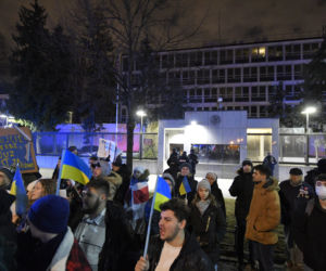 Kolejny protest pod ambasadą Rosji w Warszawie