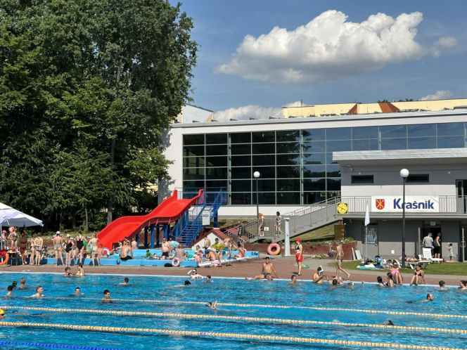Odkryty basen w Kraśniku