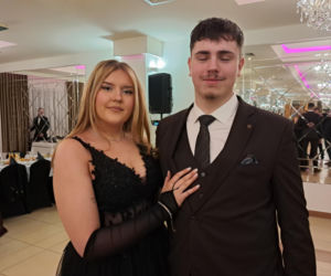 Studniówka 2026 maturzystów Zespołu Szkół Zawodowych nr 1 w Starachowicach