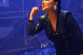 Kamila Wybrańczyk podczas walki Artura Szpilki na KSW