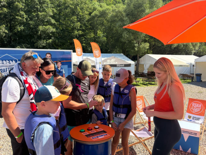 Kajaki, pontony i letnia atmosfera. ESKA Summer City zawitało do Rafting Bardo