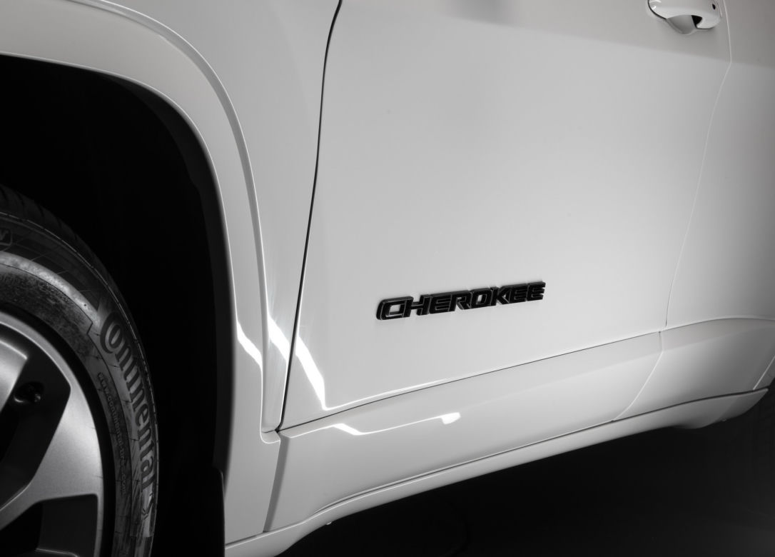 Jeep Cherokee S