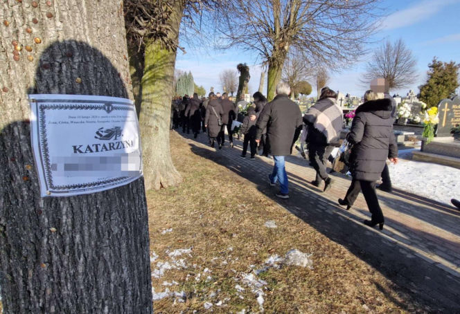 Pogrzeb 26-letniej Katarzyny, która zginęła w wypadku w Choceniu. Kobieta była w ciąży