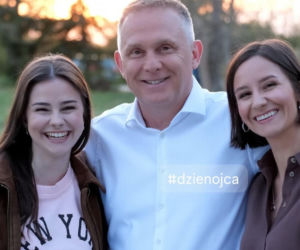M jak miłość nowy sezon. Artur Rogowski (Robert Moskwa), Basia (Karina Woźniak), Agnes (Amanda Mincewicz) na planie