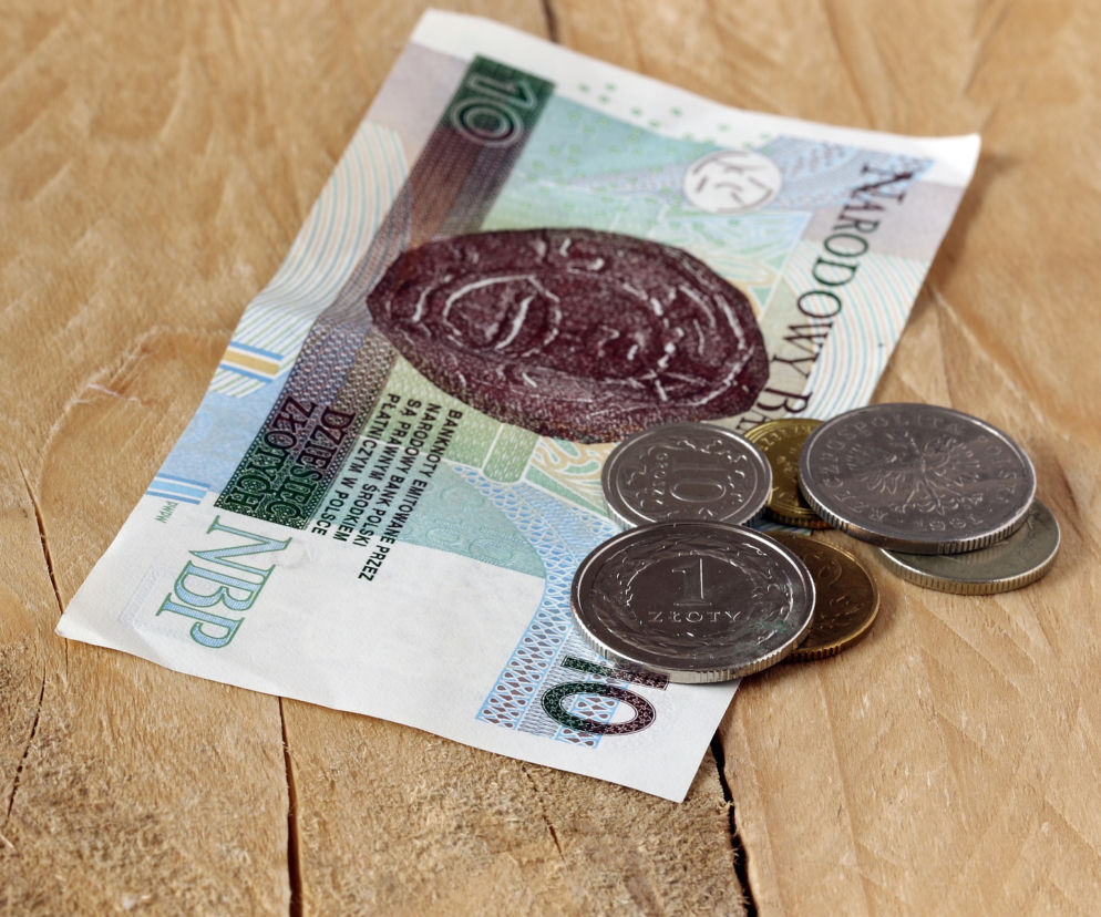 17-latek i jego młodszy kolega odpowiedzą za wymuszenie rozbójnicze na 13-latkach