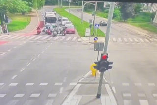 Niebezpieczny popis motocyklisty