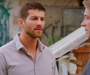 Miłość i nadzieja, odcinek 332. Cihan, Tahir