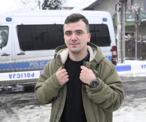 Zwłoki małżeństwa na Targówku. Świadkowie o szturmie antyterrorystów: W życiu czegoś takiego nie widziałem