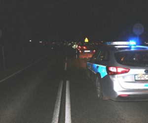 Potrącenie 51-letniego rowerzysty w Żninie! Mężczyzna trafił do szpitala [ZDJĘCIA]