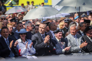 Poruszający gest Nawrockiego. Tak oddał hołd uczestniczce Powstania Warszawskiego