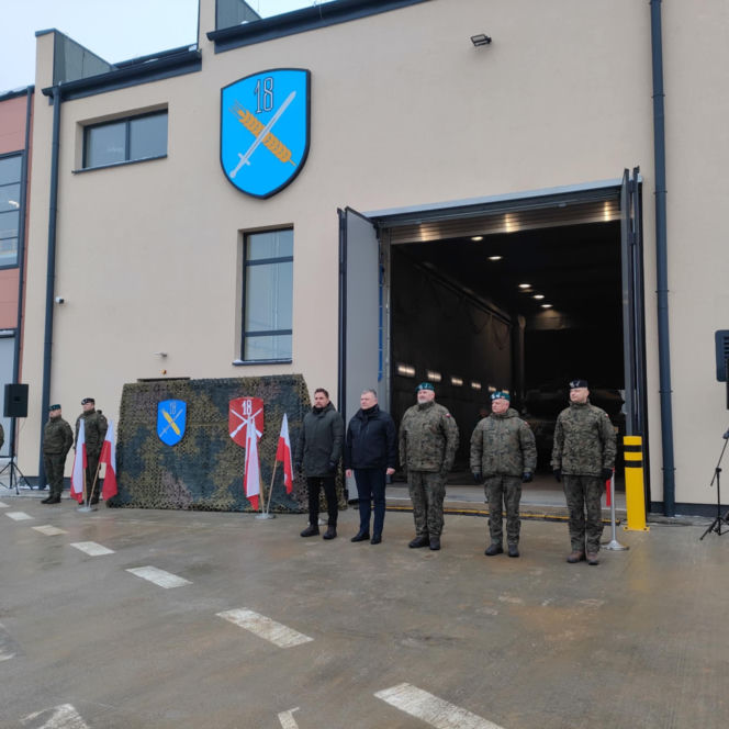 Otwarcie hali remontowej w 18. Łomżyńskim Pułku Logistycznym