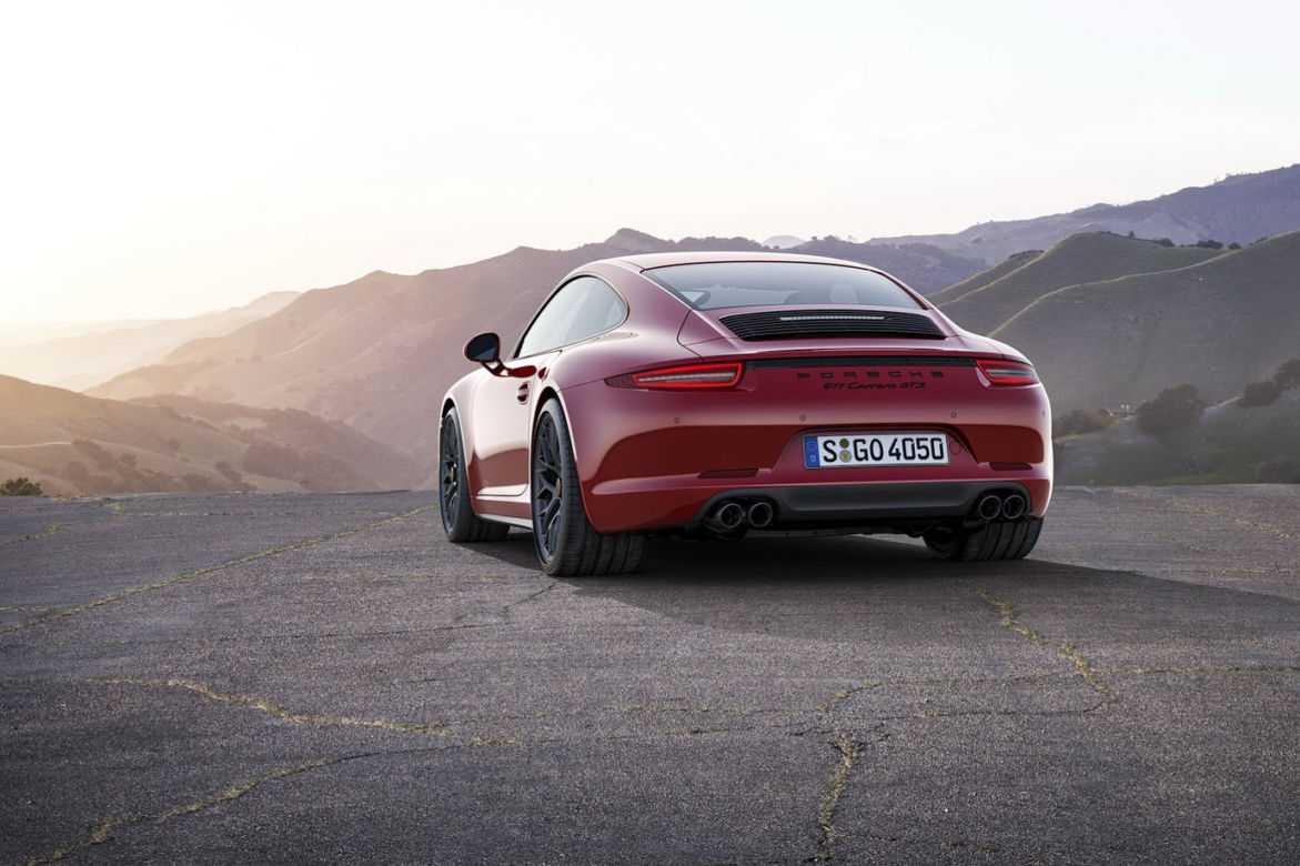 Porsche 911 GTS