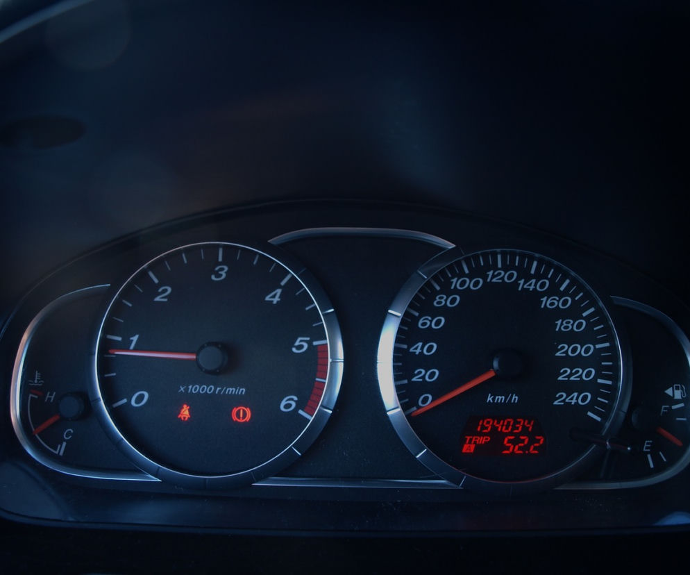 Ciechanów: 300 tysięcy km, 400? Mało! Czy to nowy rekord Polski w cofaniu licznika?