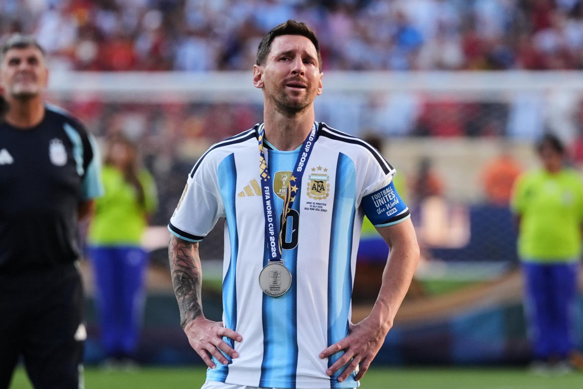 Zapłakany Leo Messi po finale MŚ 2026