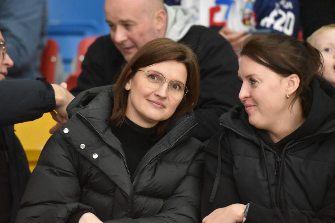 KH Energa Toruń - Unia Oświęcim 2:1! Zdjęcia kibiców i zawodników obu drużyn