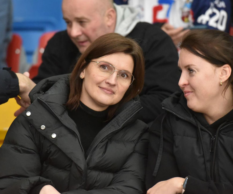 KH Energa Toruń - Unia Oświęcim 2:1! Zdjęcia kibiców i zawodników obu drużyn