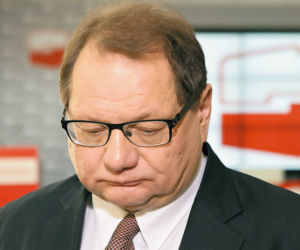 Ryszard Kalisz usunięty z SLD