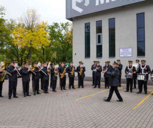 Nowa stacja ładowania pojazdów elektrycznych w Białymstoku. Gdzie się pojawiła? [ZDJĘCIA]