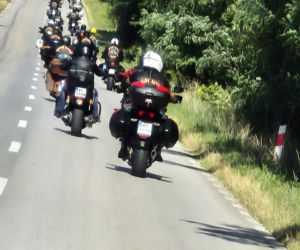 Od Warszawy do Żagania. Mundurowi motocykliści uczczą pamięć gen. Maczka i 10. Brygady