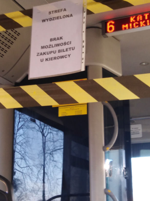 Kierowcy autobusów są odgrodzeni od pasażerów
