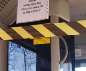 Kierowcy autobusów są odgrodzeni od pasażerów