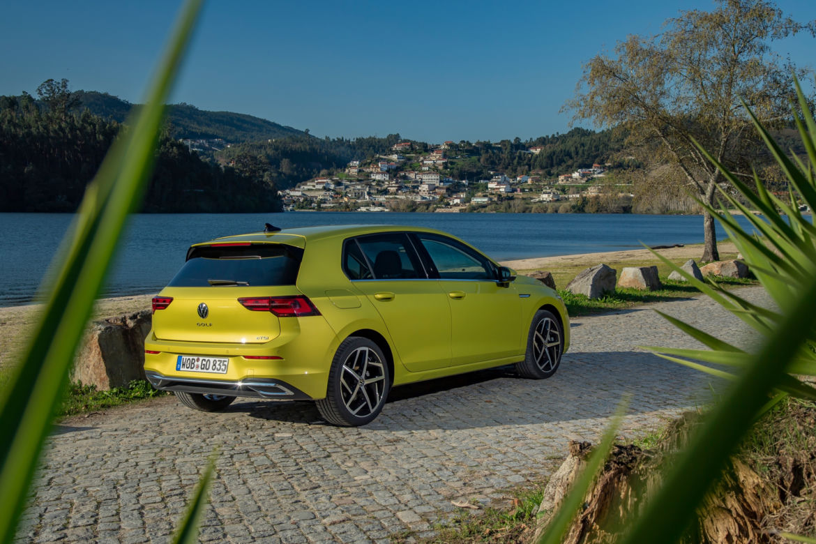 Volkswagen Golf Style 1.5 eTSI 130 KM / Lemon Yellow