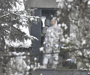 Zwłoki małżeństwa na Targówku. Świadkowie o szturmie antyterrorystów: W życiu czegoś takiego nie widziałem