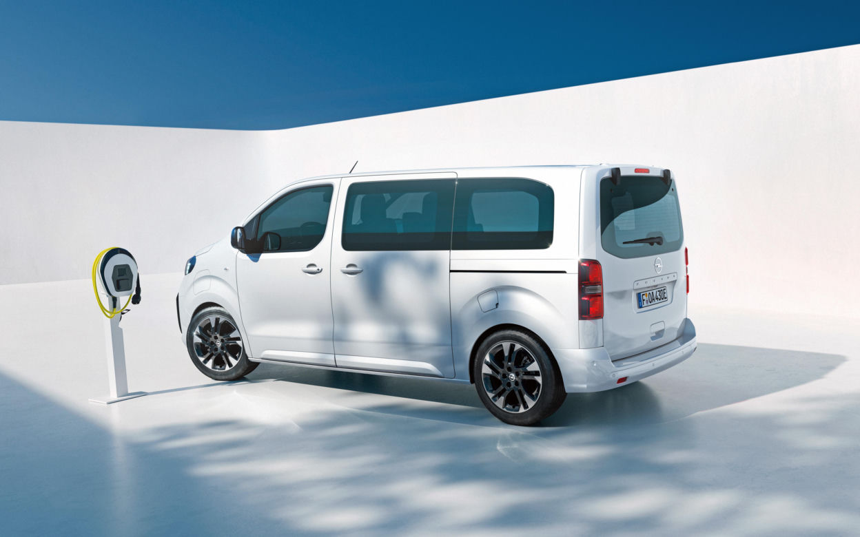 Opel Zafira Electric (2024) 