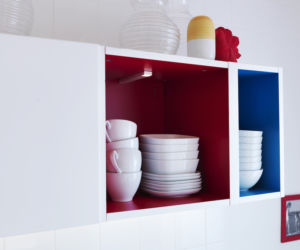 Biała kuchnia IKEA, oświetlenie LED