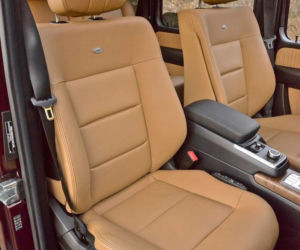 Mercedes-Benz G550
