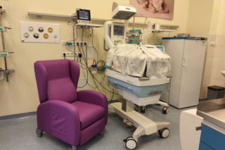 Lubelski szpital dostał fotele do kangurowania. Było ich za mało