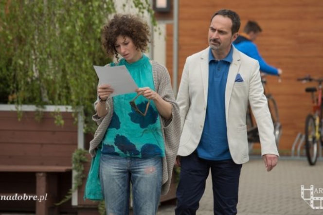 Na dobre i na złe odc. 568. Klaudia (Julia Wyszyńska), Ksawery Stanisławski (Marek Ślosarski)