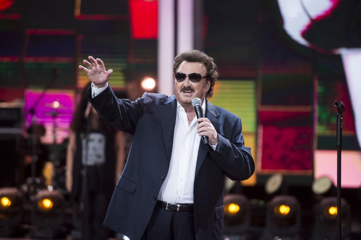 Krawczyk śpiewa disco polo?! Niedługo premiera "Krzysztof Krawczyk - całe moje życie"