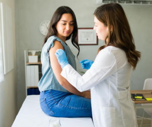 GIS ujawnia dane o szczepieniach. Mit antyszczepionkowców legł w gruzach!