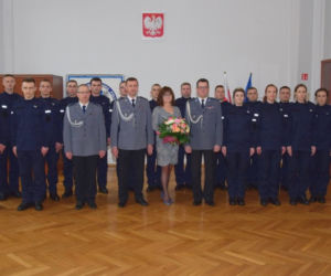 Nowi policjanci na Podkarpaciu. 5 policjantek i 12 policjantów złożyło ślubowanie [FOTO]