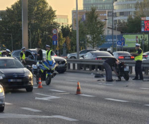 Dramat w Alejach Jerozolimskich. Nie żyje 16-letni motocyklista