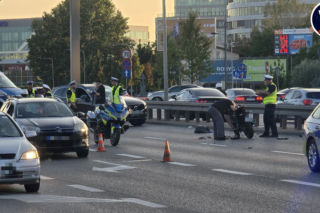 Dramat w Alejach Jerozolimskich. Nie żyje 16-letni motocyklista