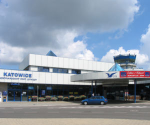 Tak się kiedyś latało! Katowice Airport 20 lat temu. Te zdjęcia to prawdziwa podróż w czasie