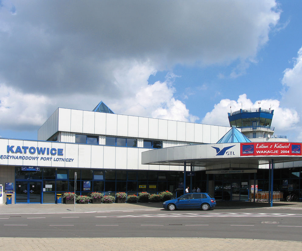 Tak się kiedyś latało! Katowice Airport 20 lat temu. Te zdjęcia to prawdziwa podróż w czasie