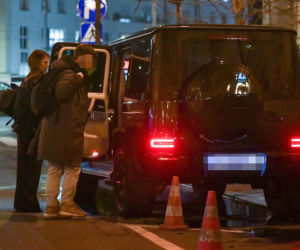 Anna Lewandowska parkuje na zakazie