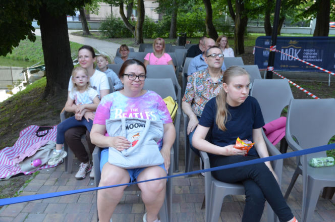 Dawne słowiańskie obrzędy ożyły w Parku Aleksandria w Siedlcach. Zespół Chodowiacy zaprezentował widowisko „Kupalnocka”