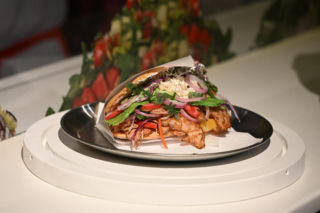 Woskowy kebab za 10 tys. euro w berlińskim Madame Tussauds