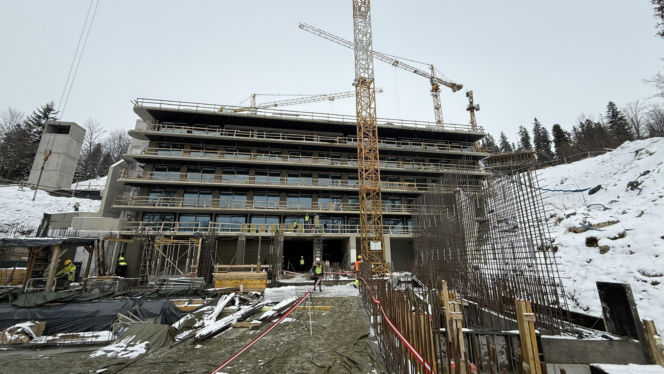 Budowa hotelu Salamandra w Kościelisku - luty 2026