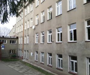 Ewakuacja w centrum miasta! Sześć osób zostało poszkodowanych