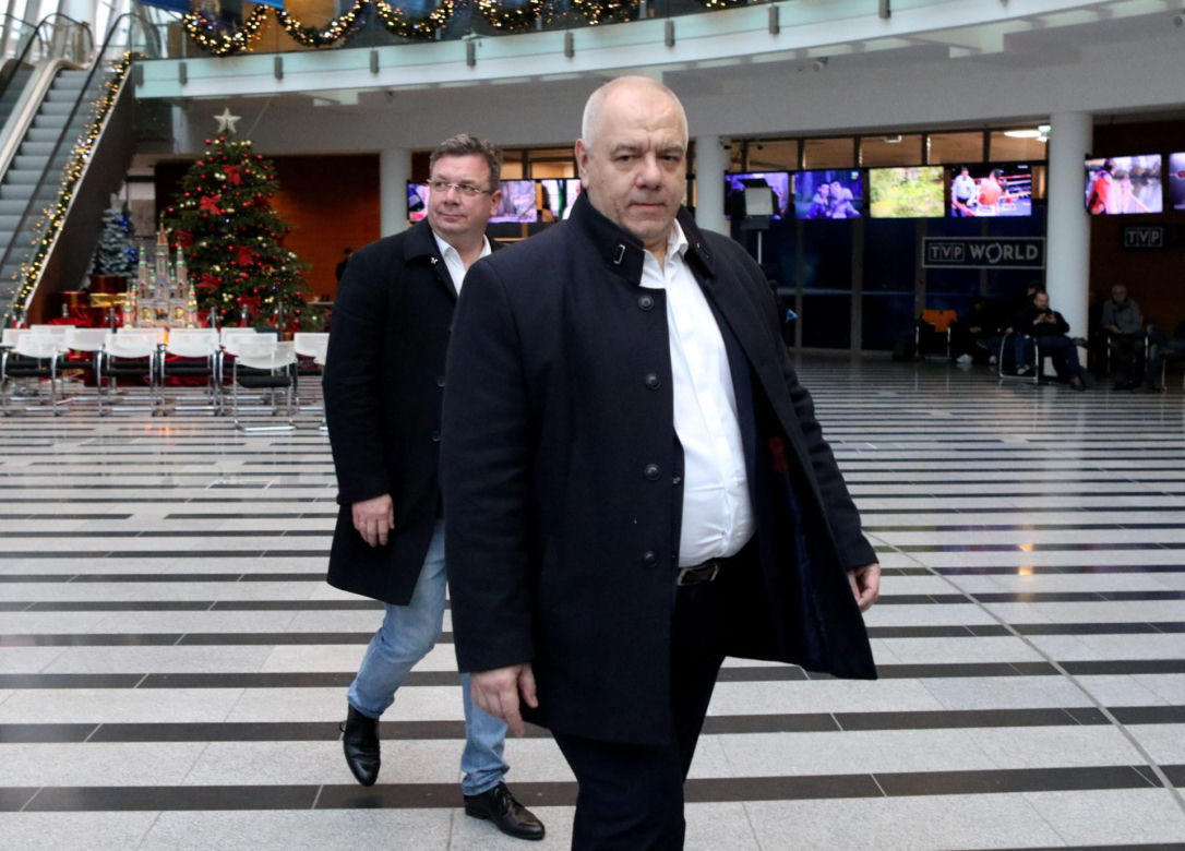 Jacek Sasin wprost nie do poznania! Zgubił już prawie 40 kg w pół roku! Jak to zrobił?
