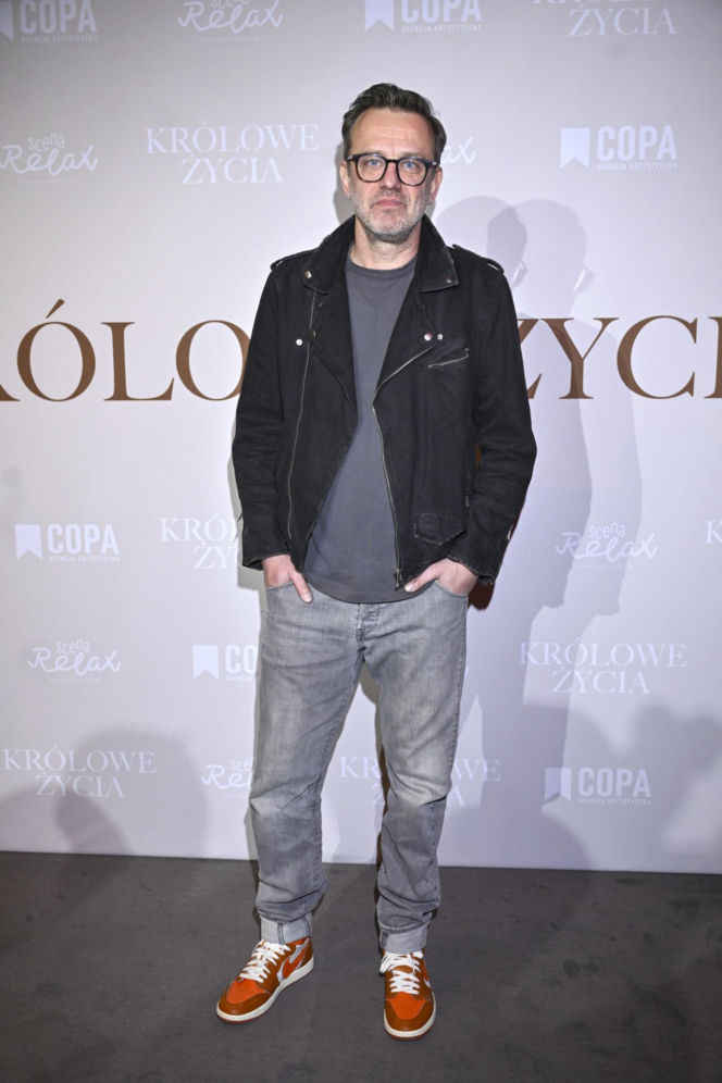 Herbuś w garniaku, Paschalska w lateksie, ale to Fabijański skradł show… pieskiem!