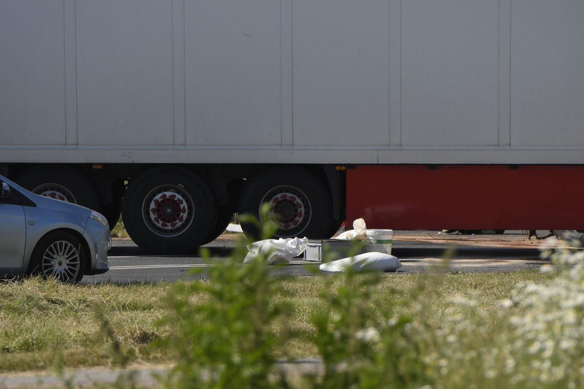 Wypadek w Elżbietowie. Zginęły dwie rodziny 
