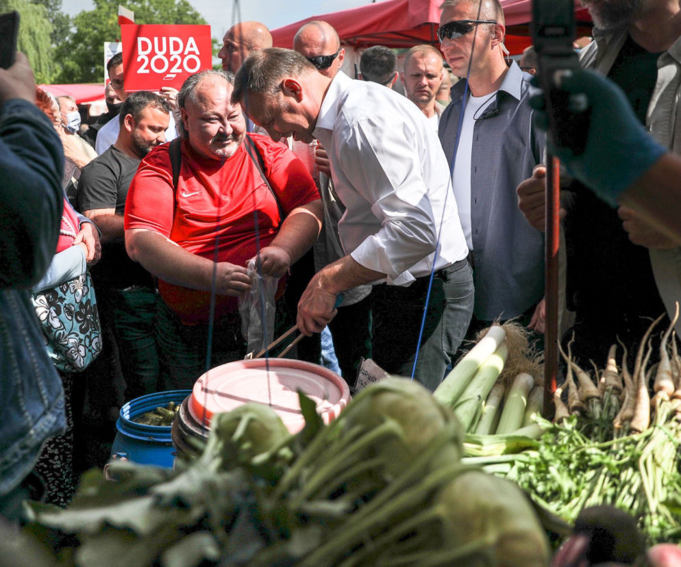 Andrzej Duda w Dąbrowie Górniczej odwiedził miejskie targowisko