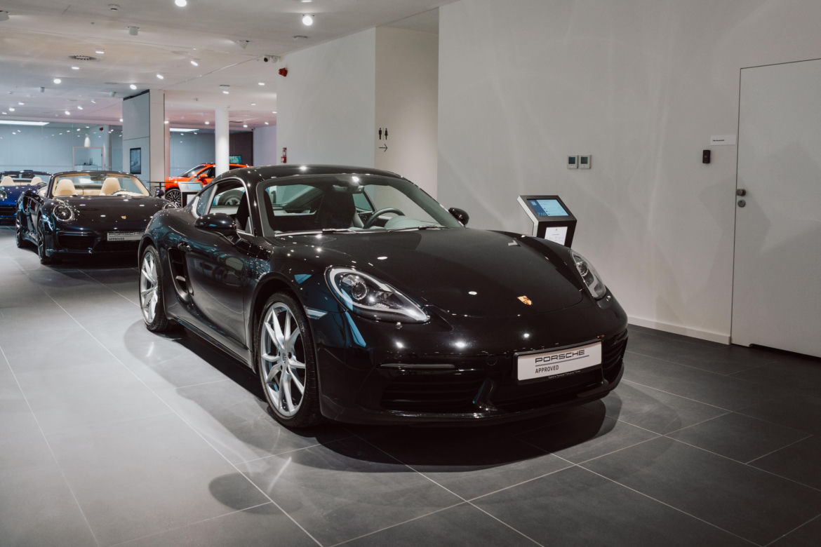 Porsche Centrum Warszawa Wawer