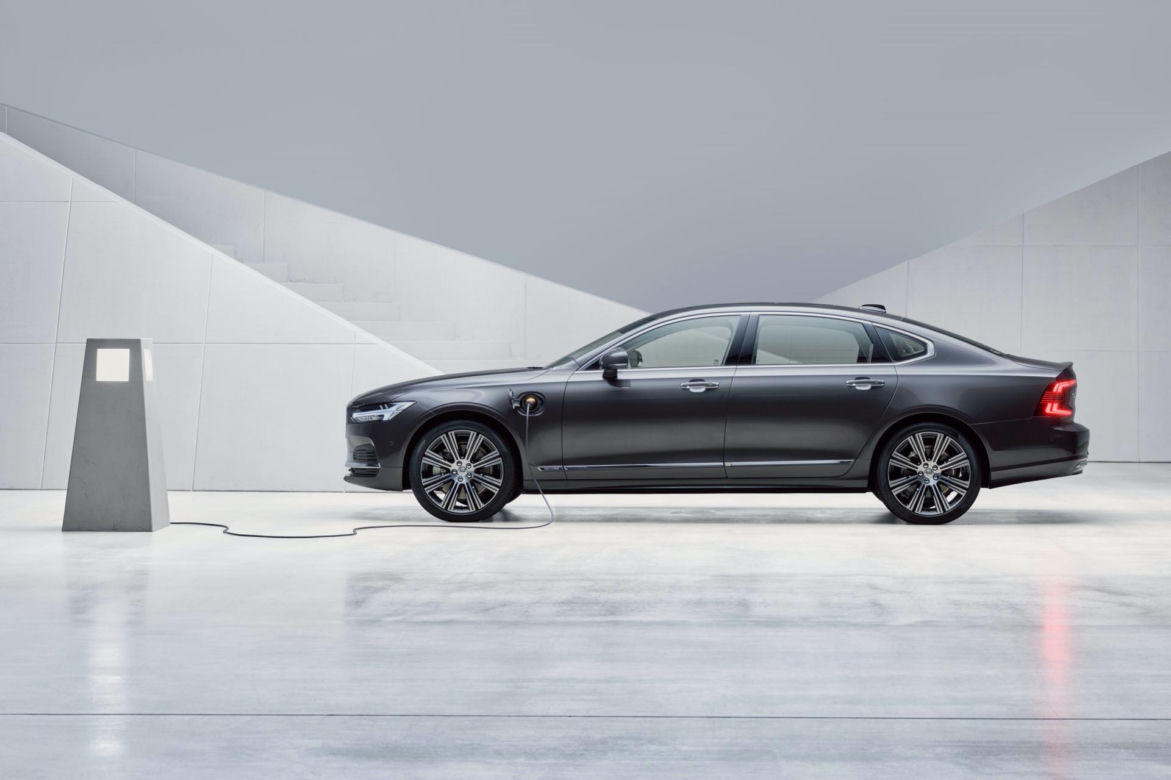 2020 Volvo S90